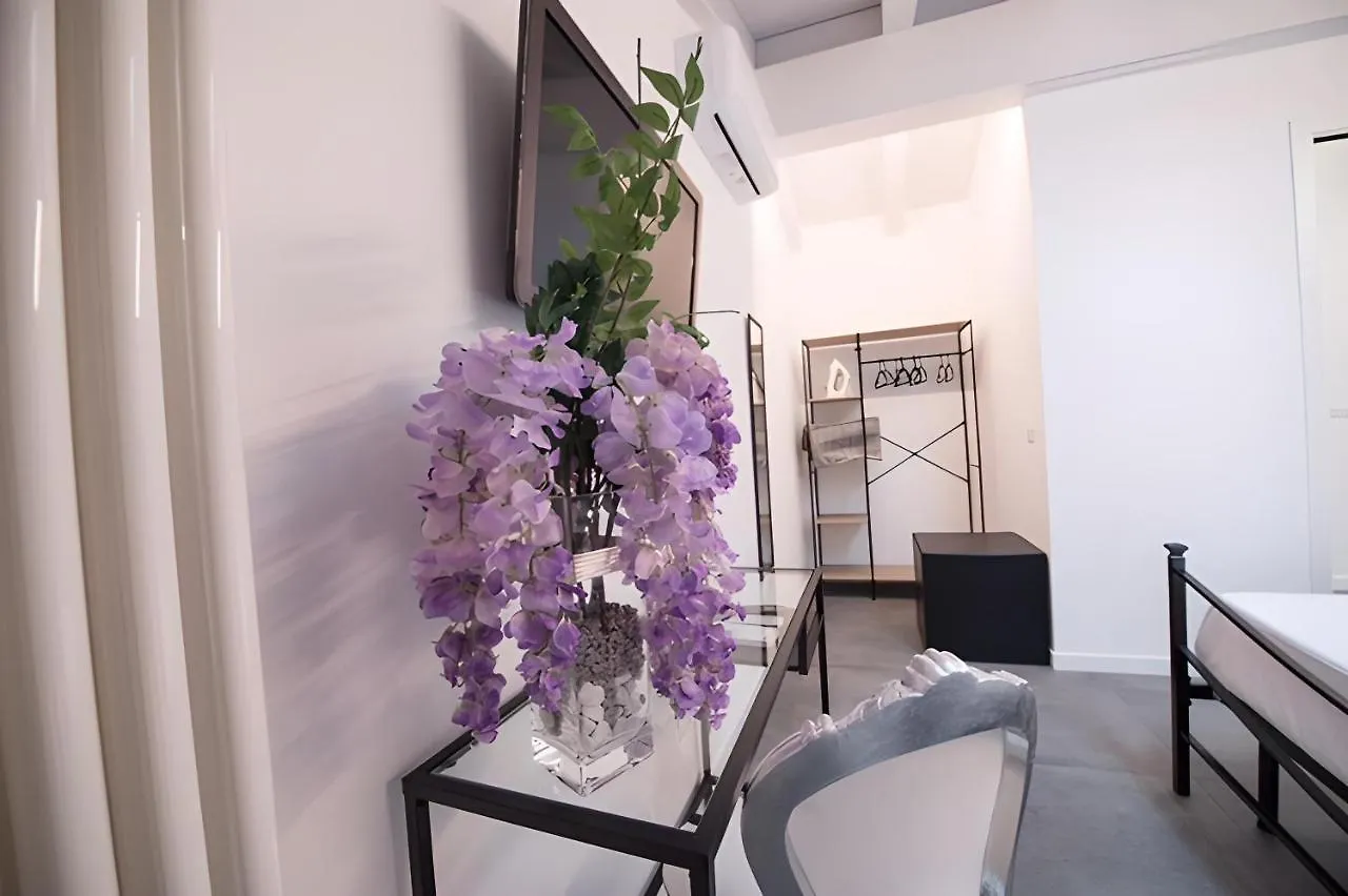 Glicine Apartment Costermano 0*,  Italy