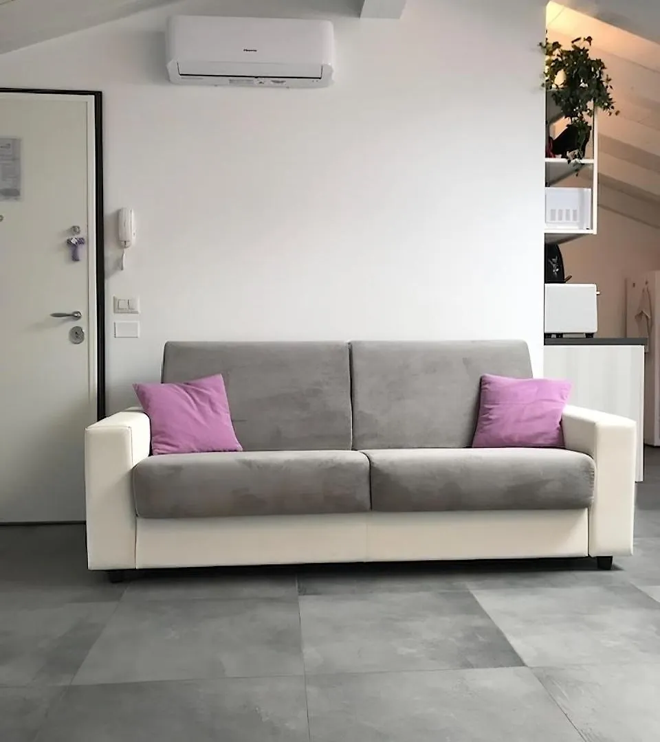 Glicine Apartment Costermano